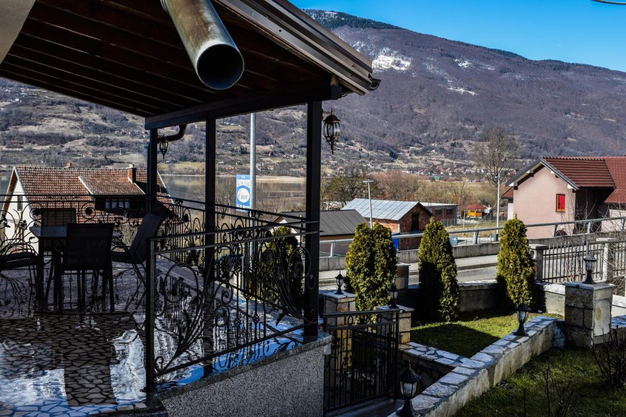 Ema Guest House Plav Exterior photo
